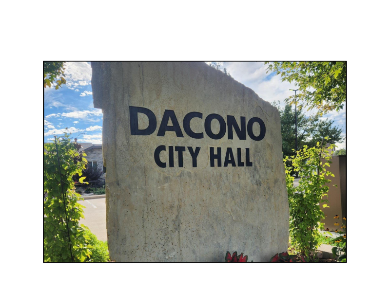 Dacono (3) Dacono (3)